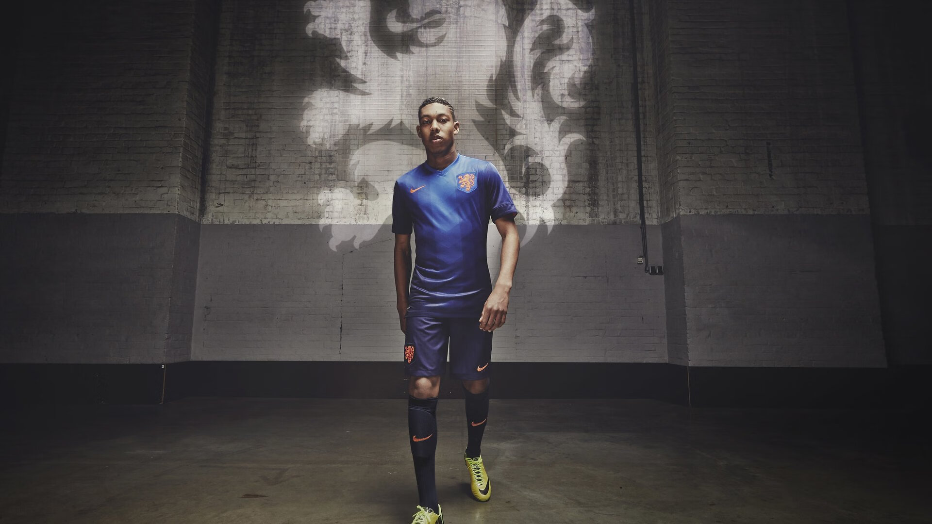 赛事宣传视频上线结合城市文化展现球队气质广受好评与转载，球赛宣传片