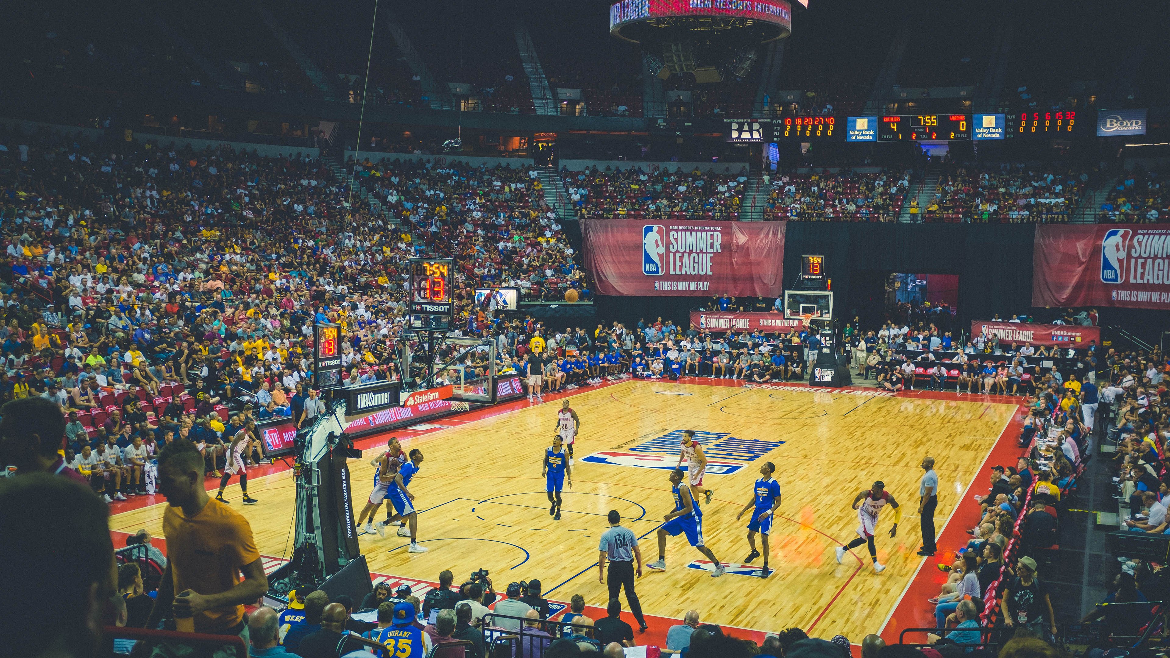 竞技精神：运动员坚韧不拔的拼搏故事，竞技精神的事例